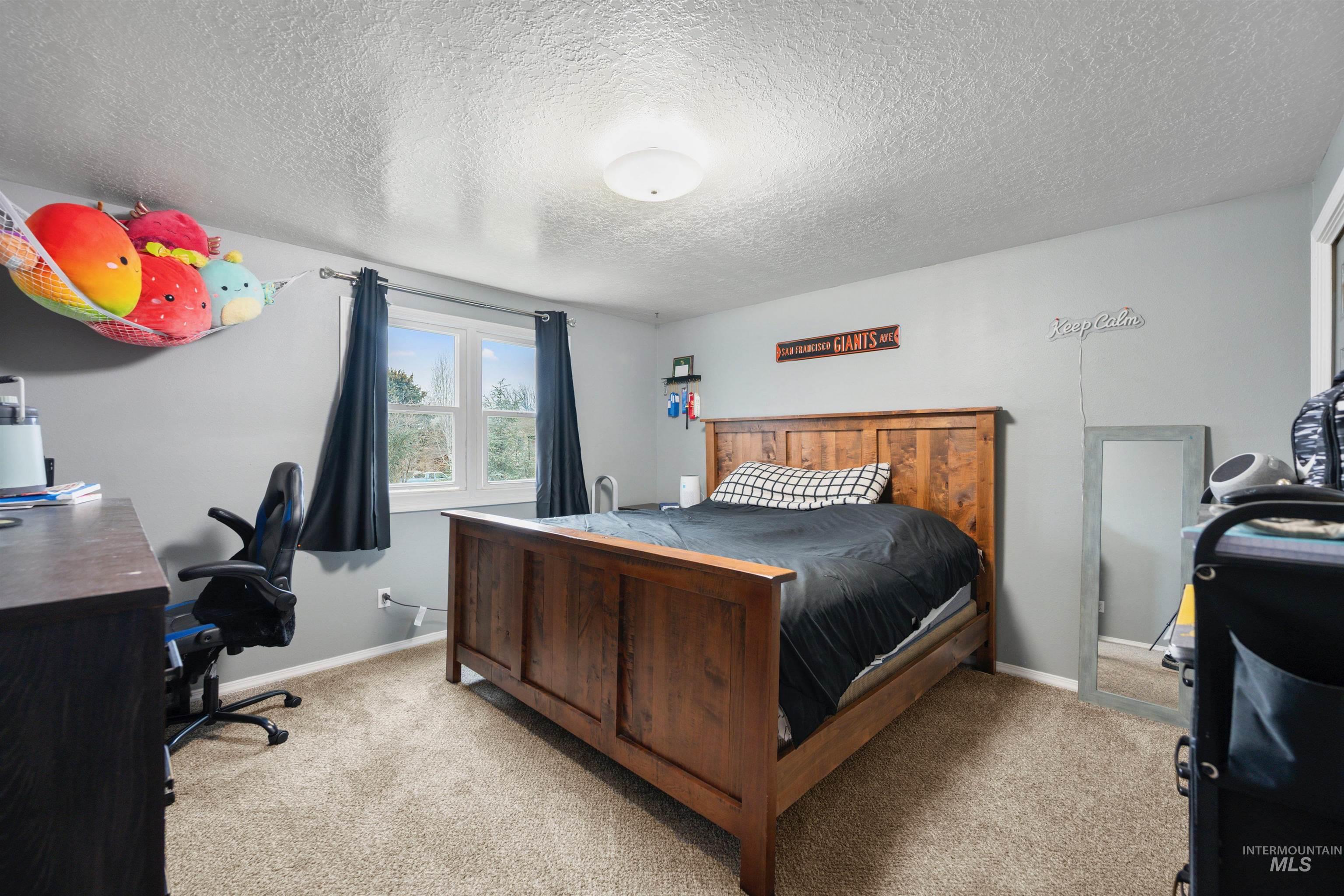 1310 S Cotterell Way