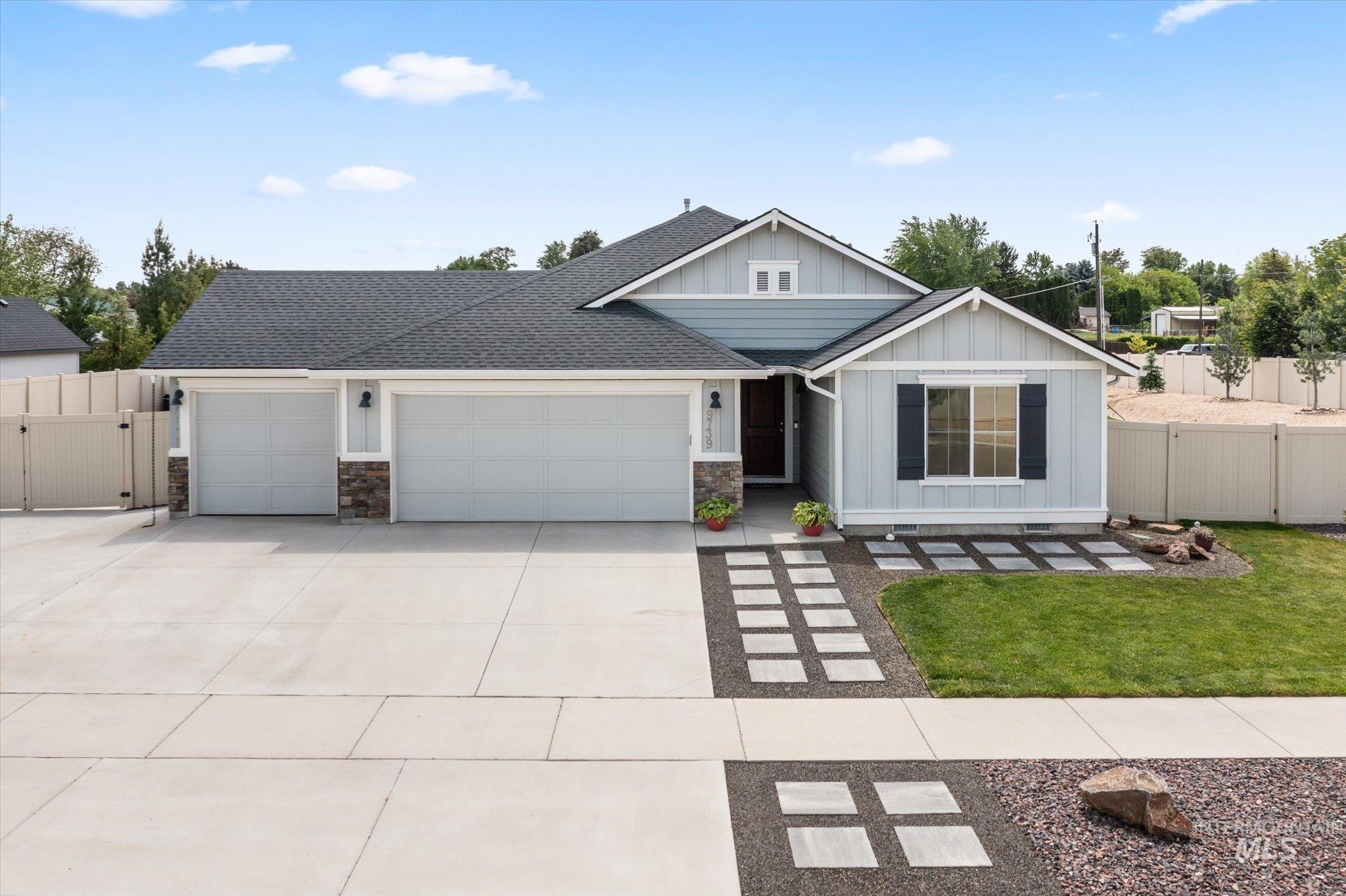 9739 W Roan Meadows Dr.