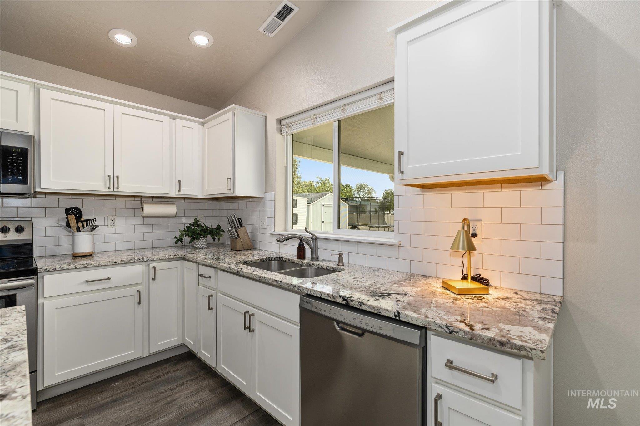 9739 W Roan Meadows Dr.