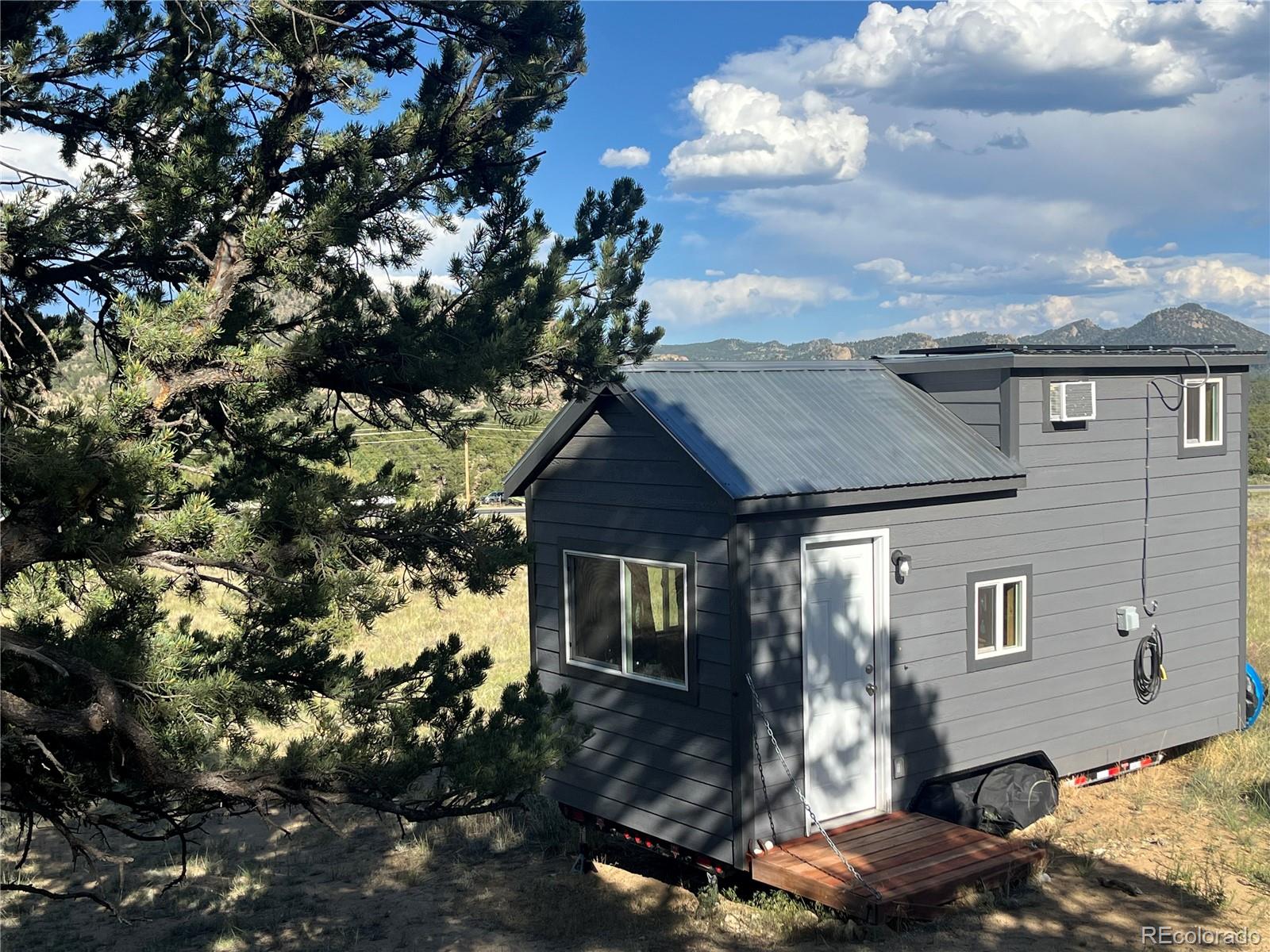 33077 US Highway 24