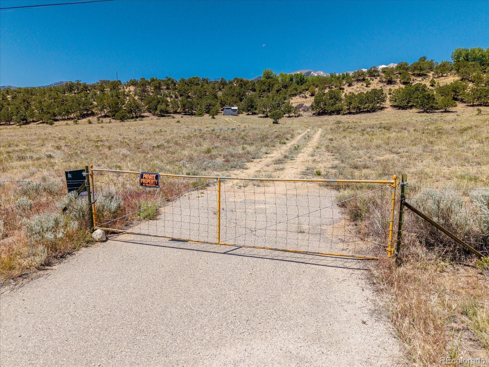 33077 US Highway 24
