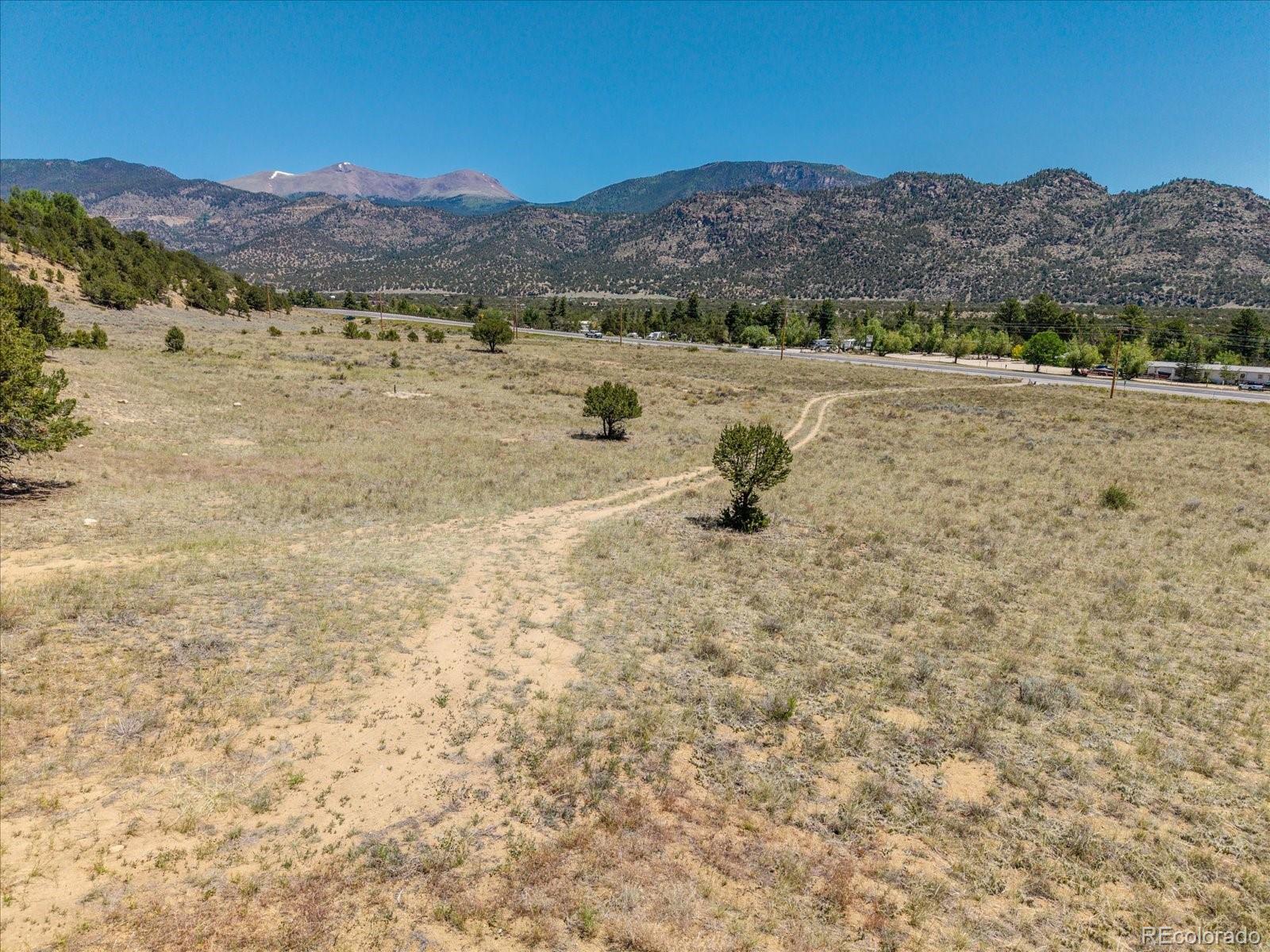 33077 US Highway 24
