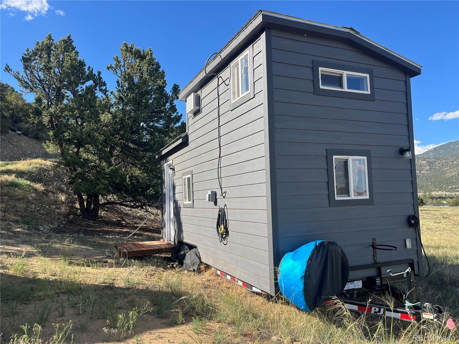 33077 US Highway 24