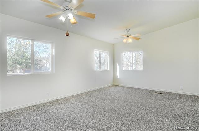 104 Creekside Court