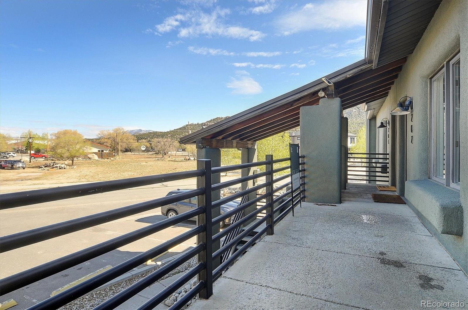623 Cedar Lane Unit: B202