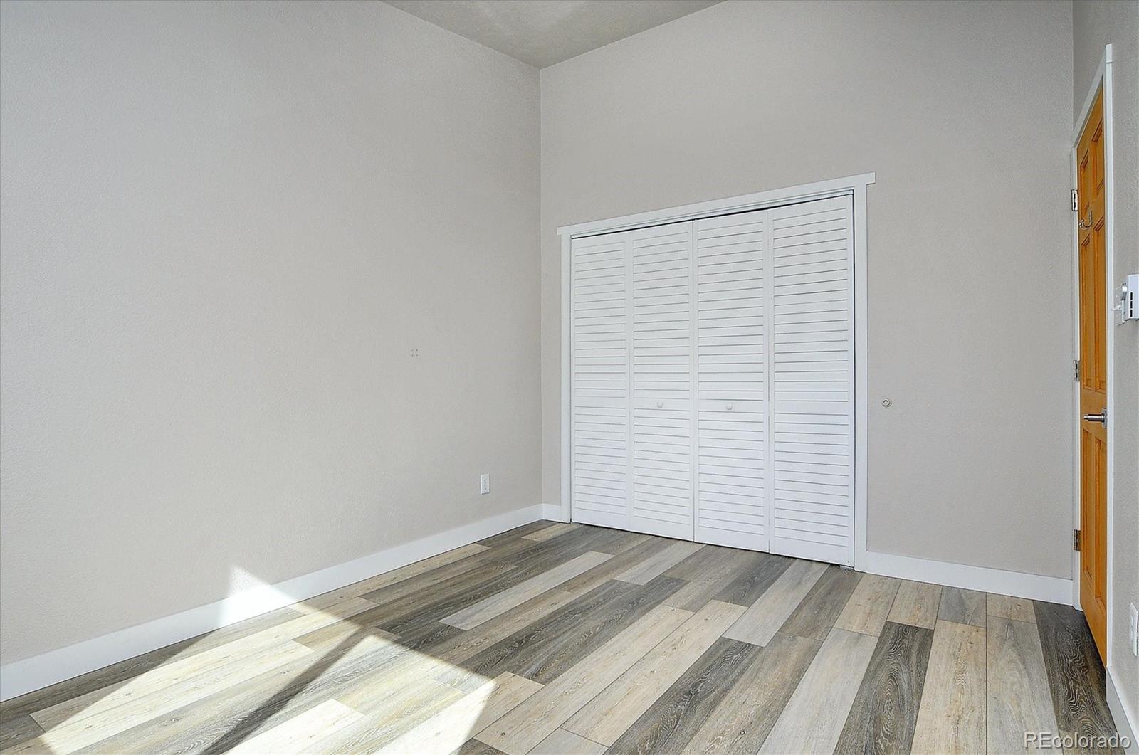 623 Cedar Lane Unit: B202