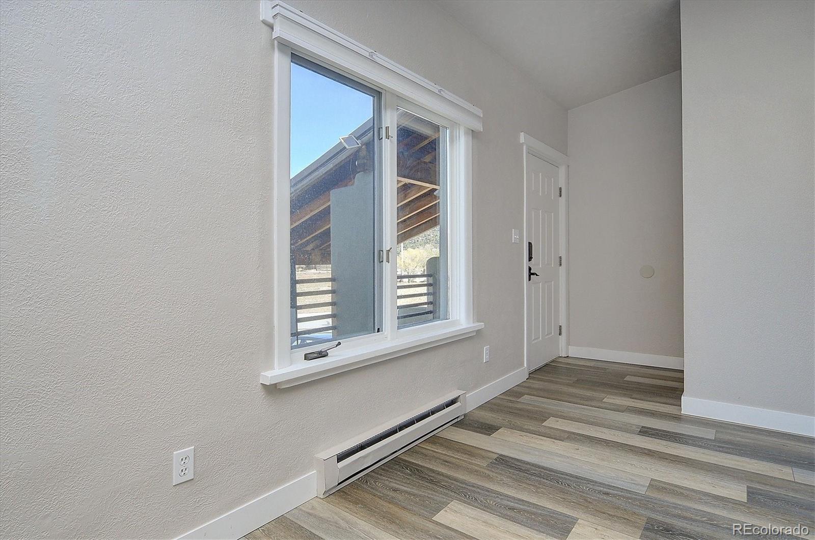 623 Cedar Lane Unit: B202