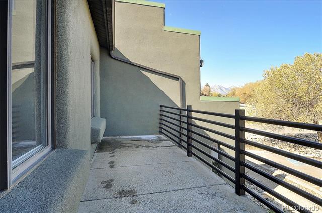 623 Cedar Lane Unit: B202