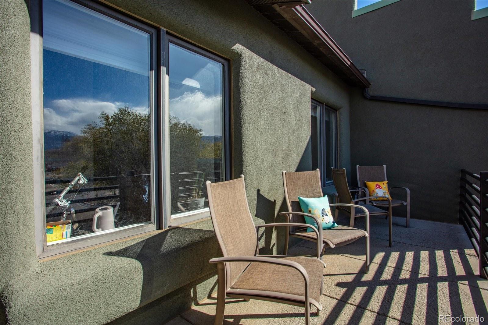 623 Cedar Lane Unit: B202