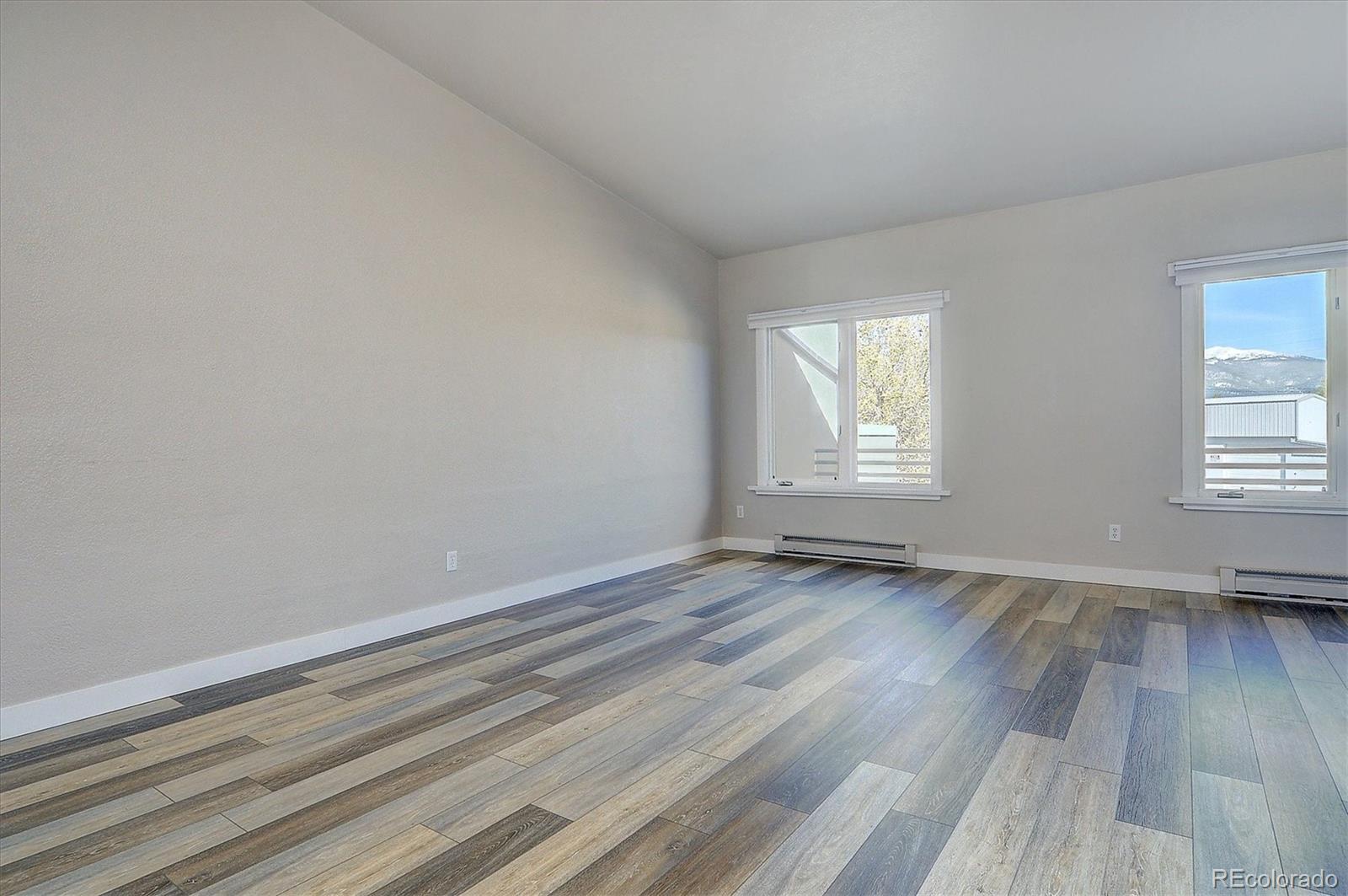 623 Cedar Lane Unit: B202