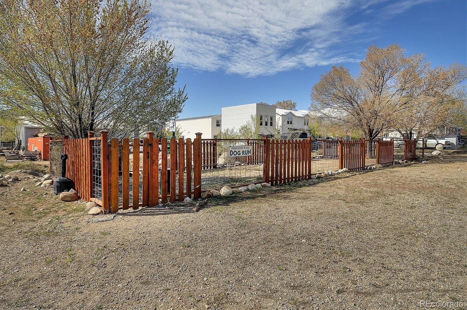 623 Cedar Lane Unit: B202