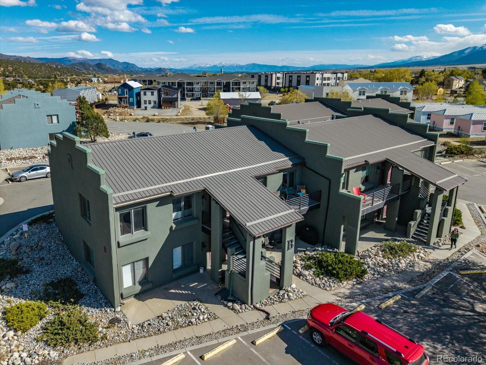 623 Cedar Lane Unit: B202
