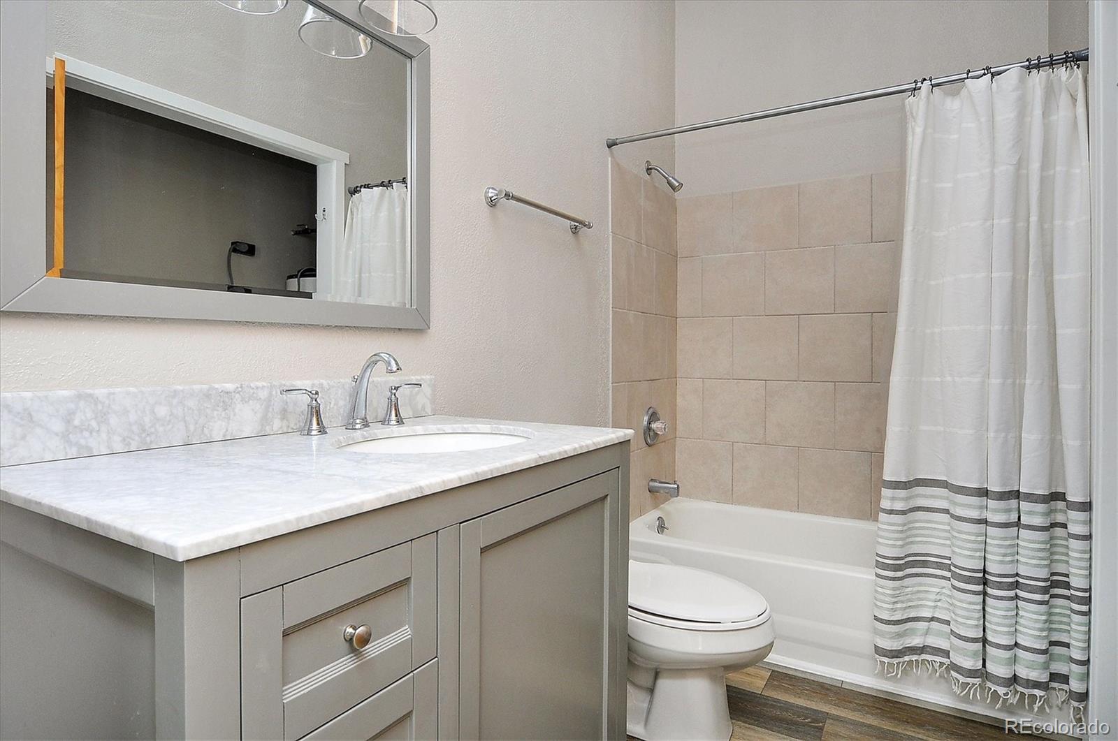 623 Cedar Lane Unit: B202