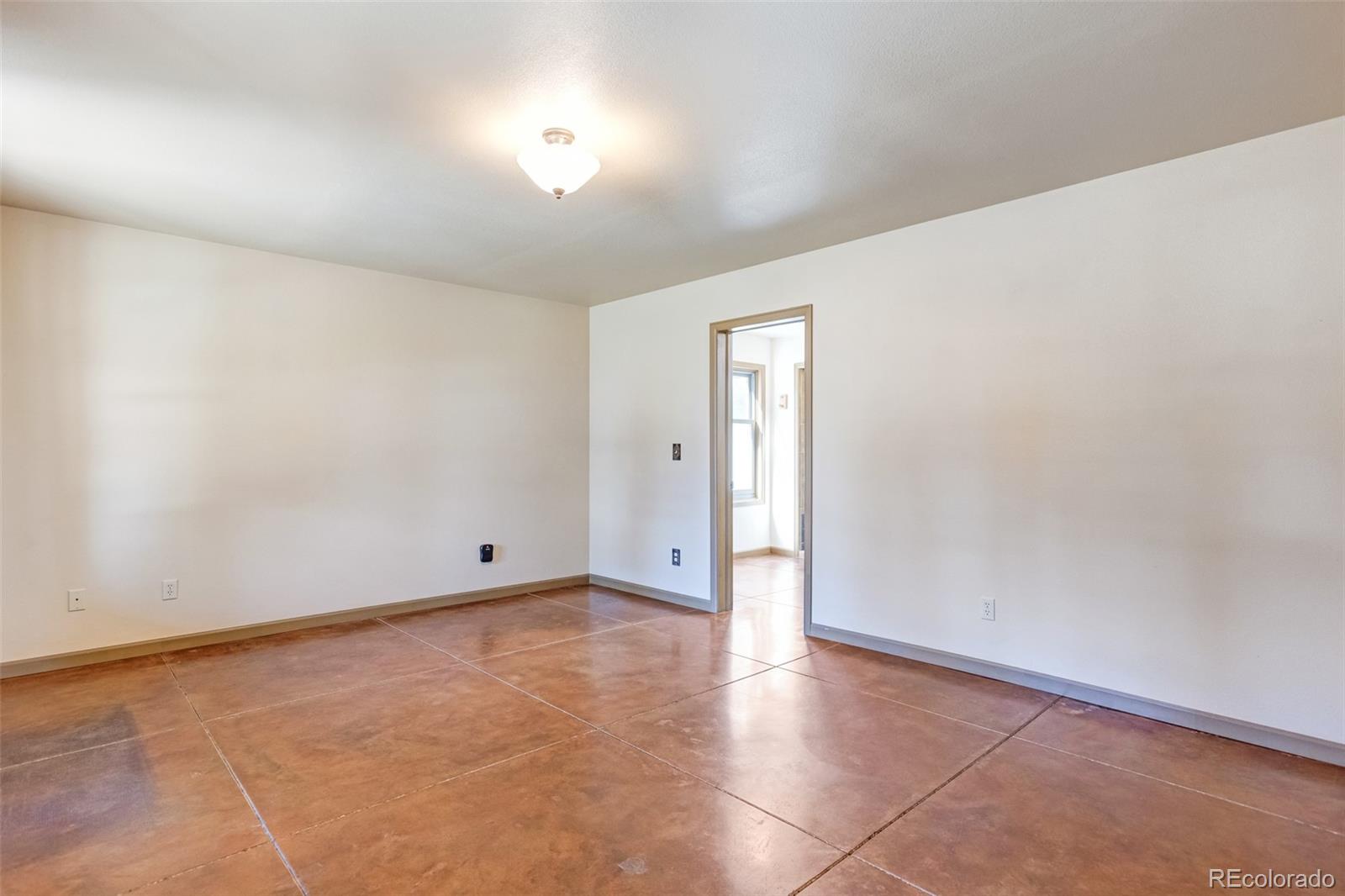 30455 Pine Glen Court