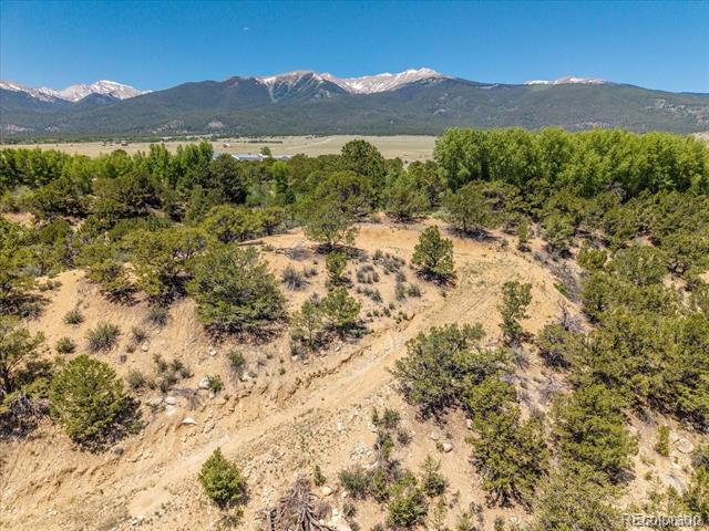 33077 US Highway 24