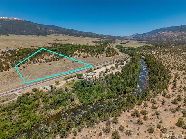 33077 US Highway 24