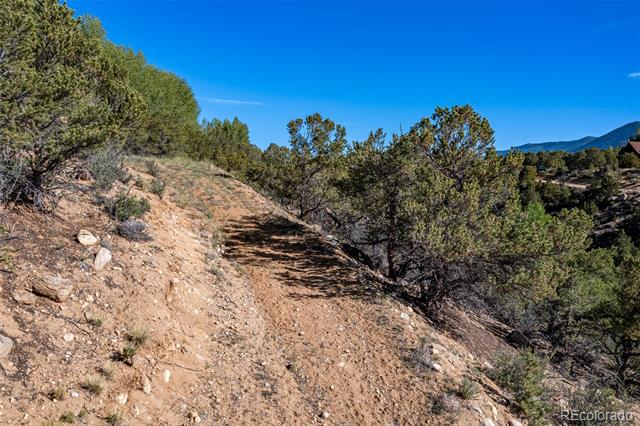 33077 US Highway 24