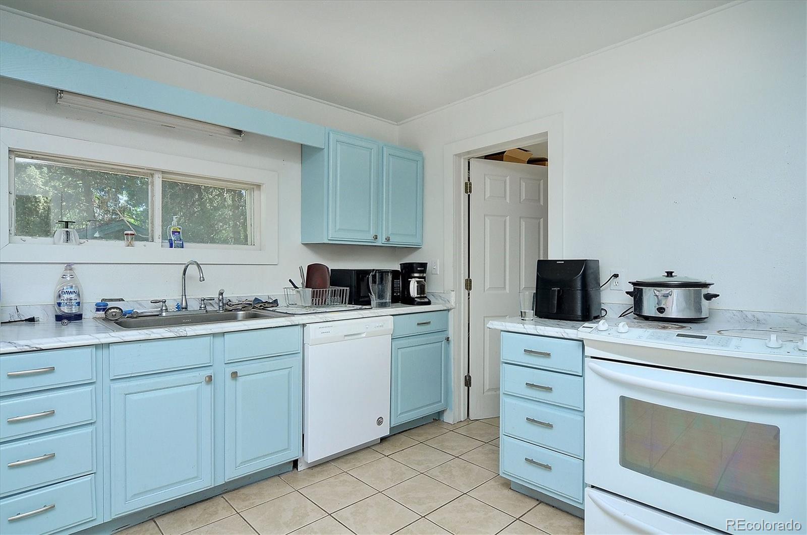 304 Pinyon Lane