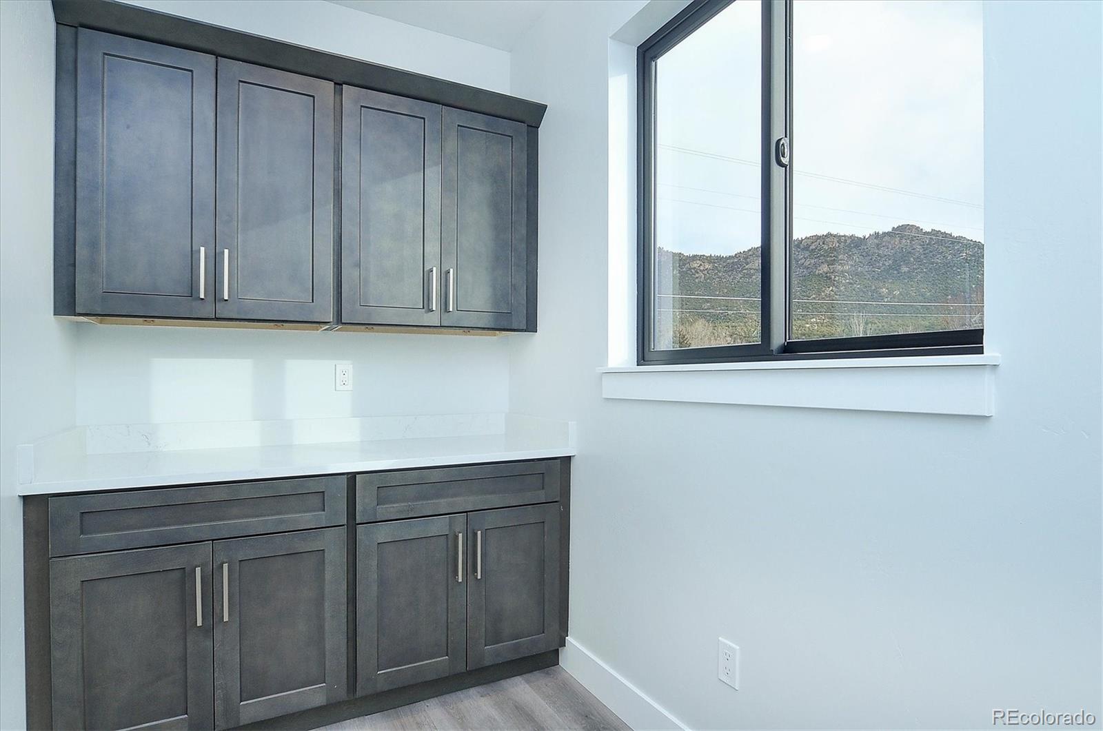 709 Marquette Avenue