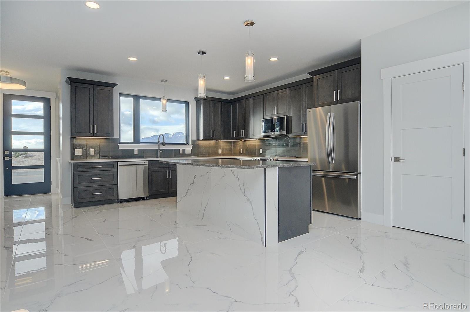 709 Marquette Avenue