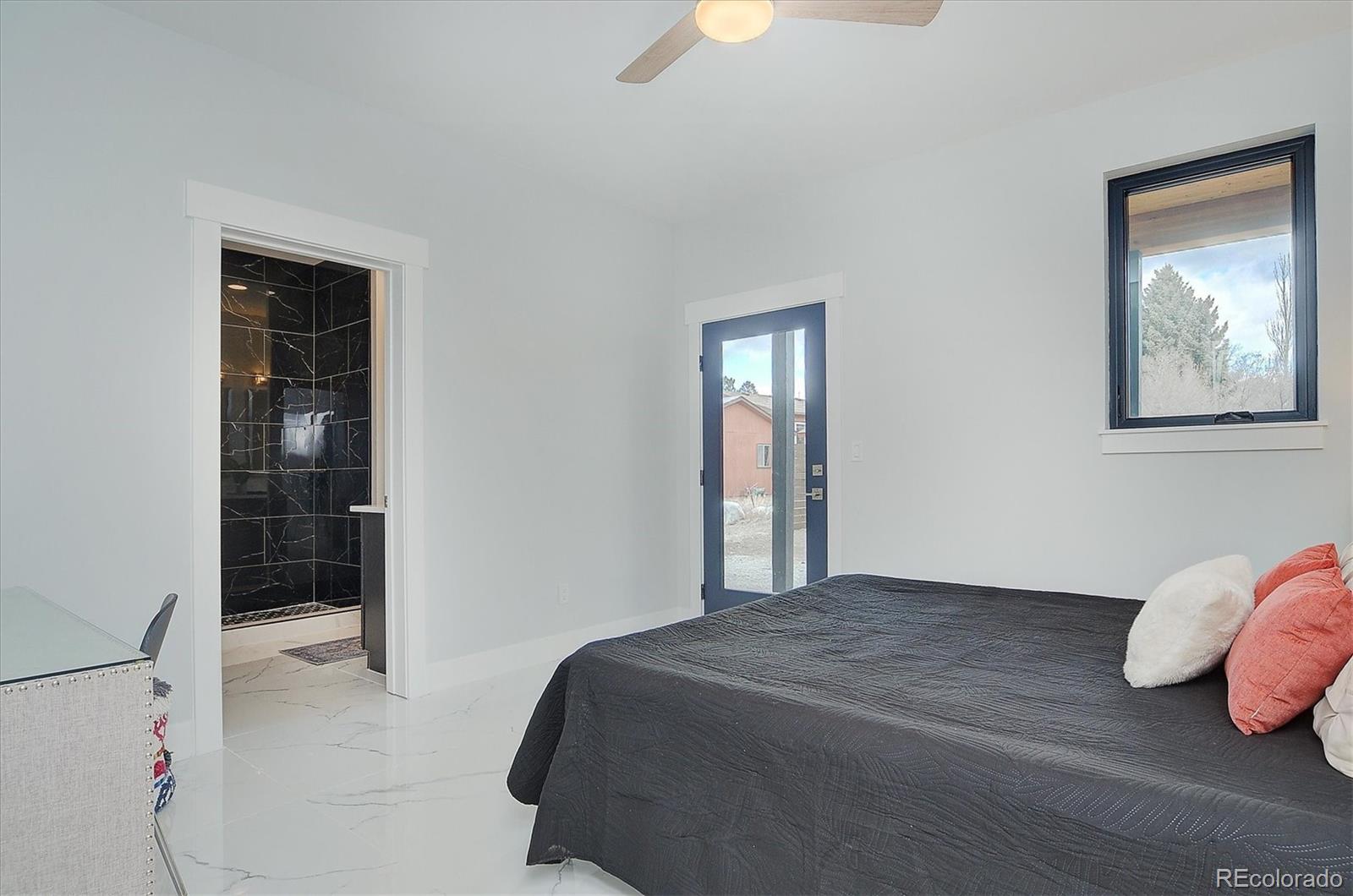 709 Marquette Avenue