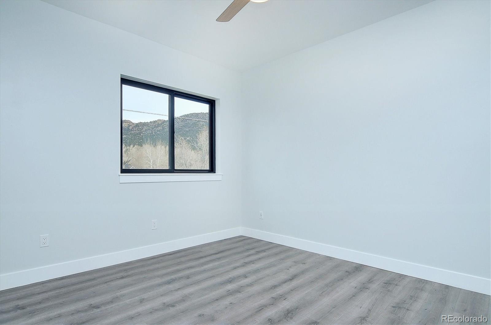 709 Marquette Avenue