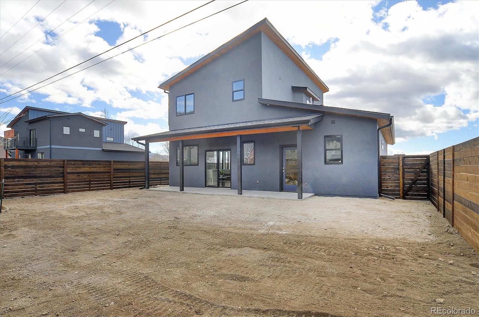 709 Marquette Avenue