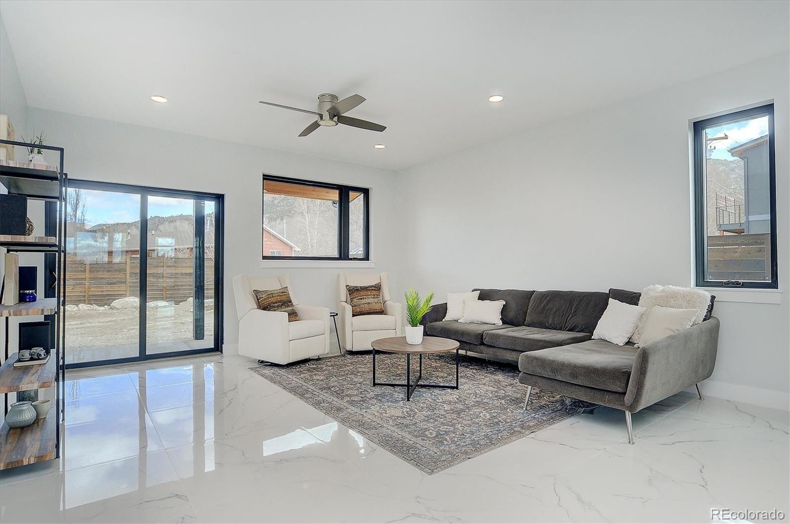 709 Marquette Avenue