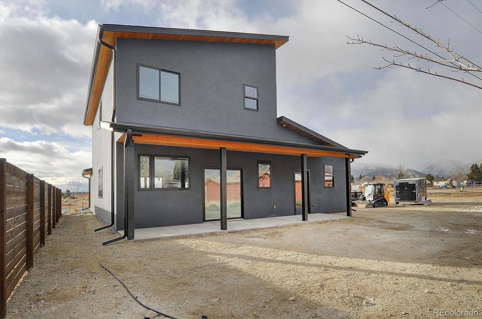 709 Marquette Avenue