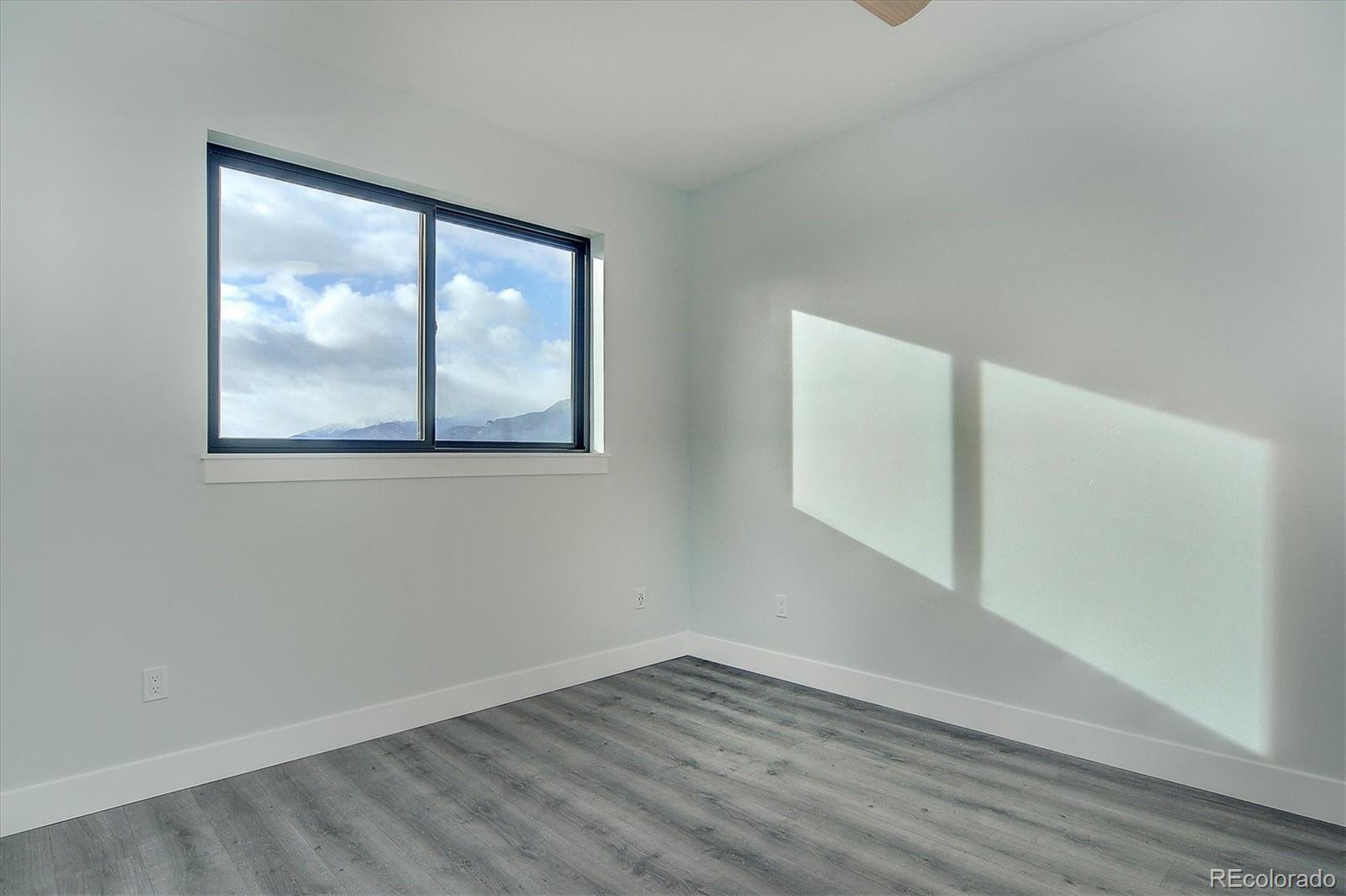 709 Marquette Avenue