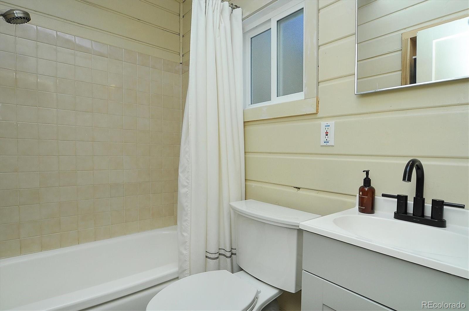 16819 County Road 162 Unit: A