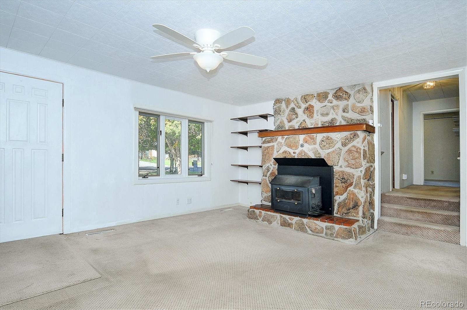 149 S Sangre De Cristo Avenue