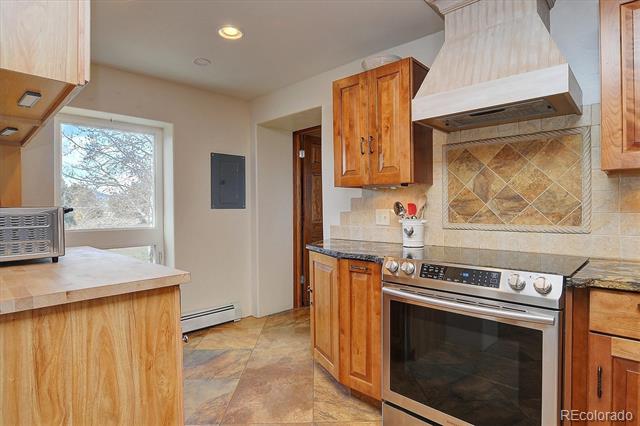 12135 E County Road 190