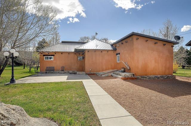 12135 E County Road 190