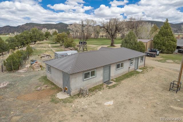 12135 E County Road 190