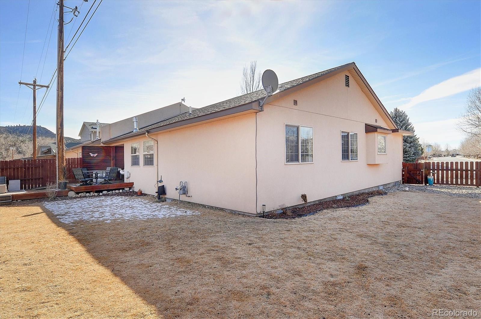 727 Marquette Avenue Unit: A