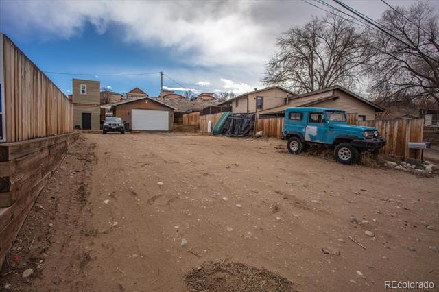 346 W Grand Avenue