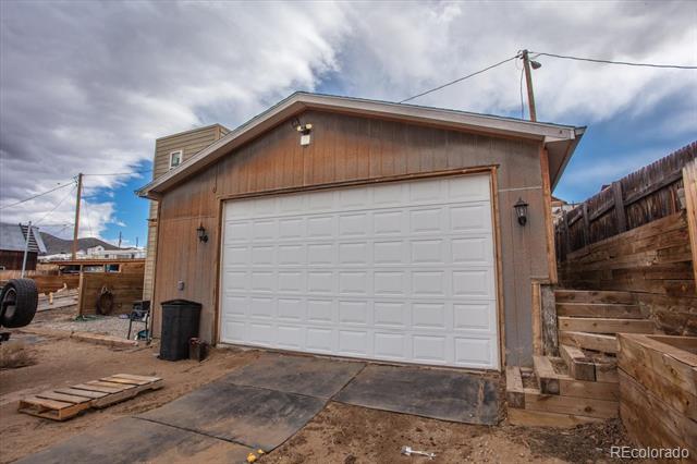 346 W Grand Avenue