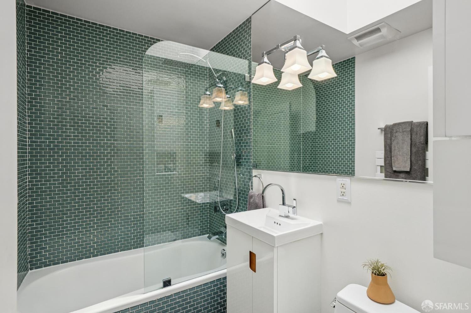 733 Chestnut Street # 5