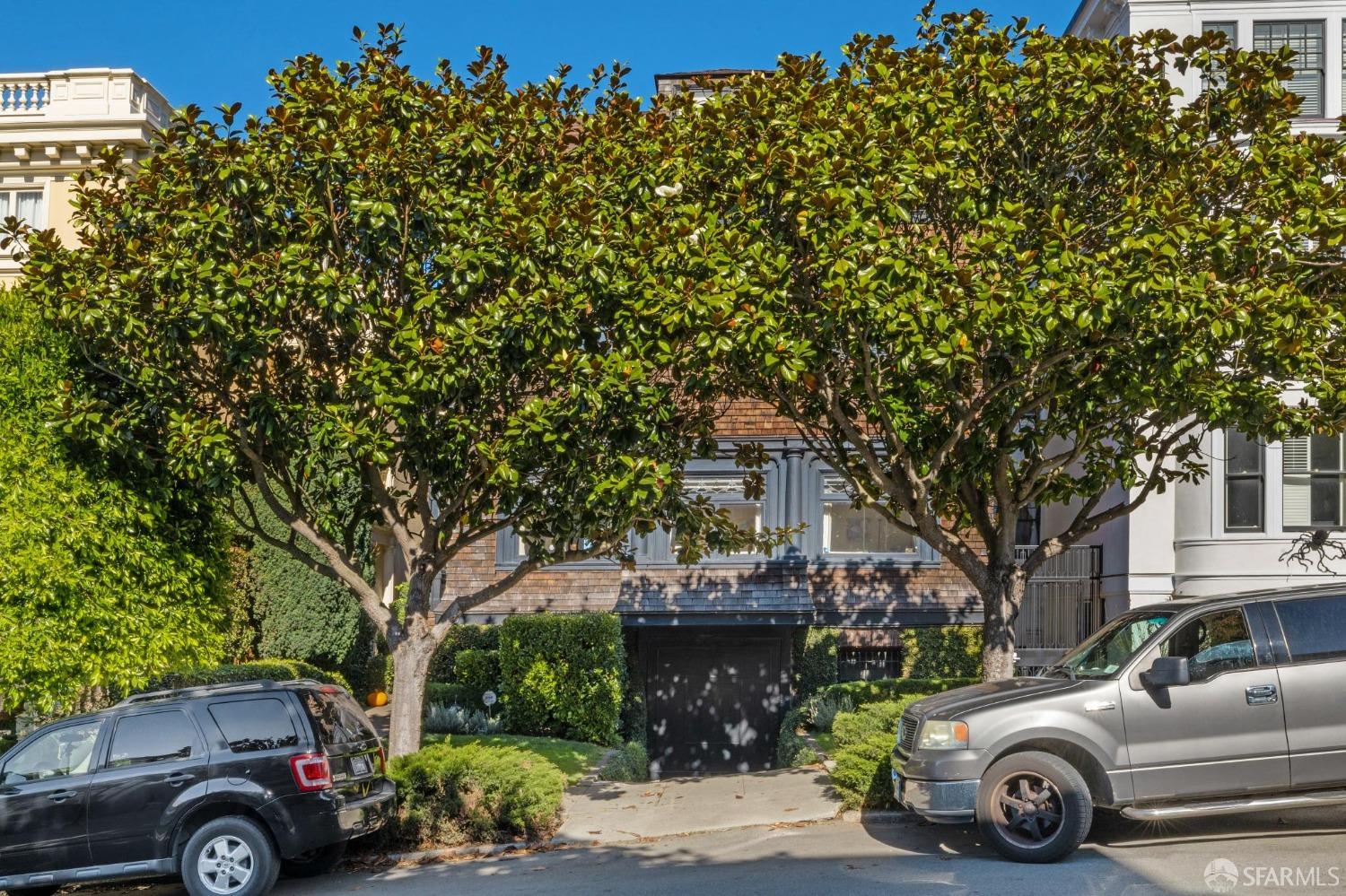 3330 Jackson Street