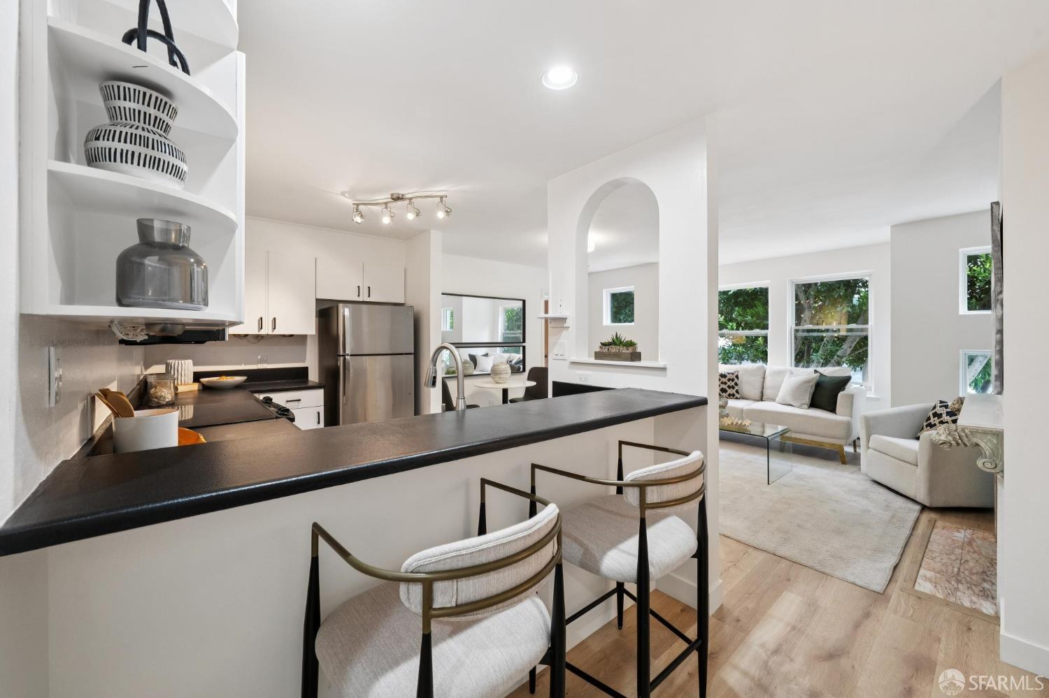 1301 Fulton Street # 203