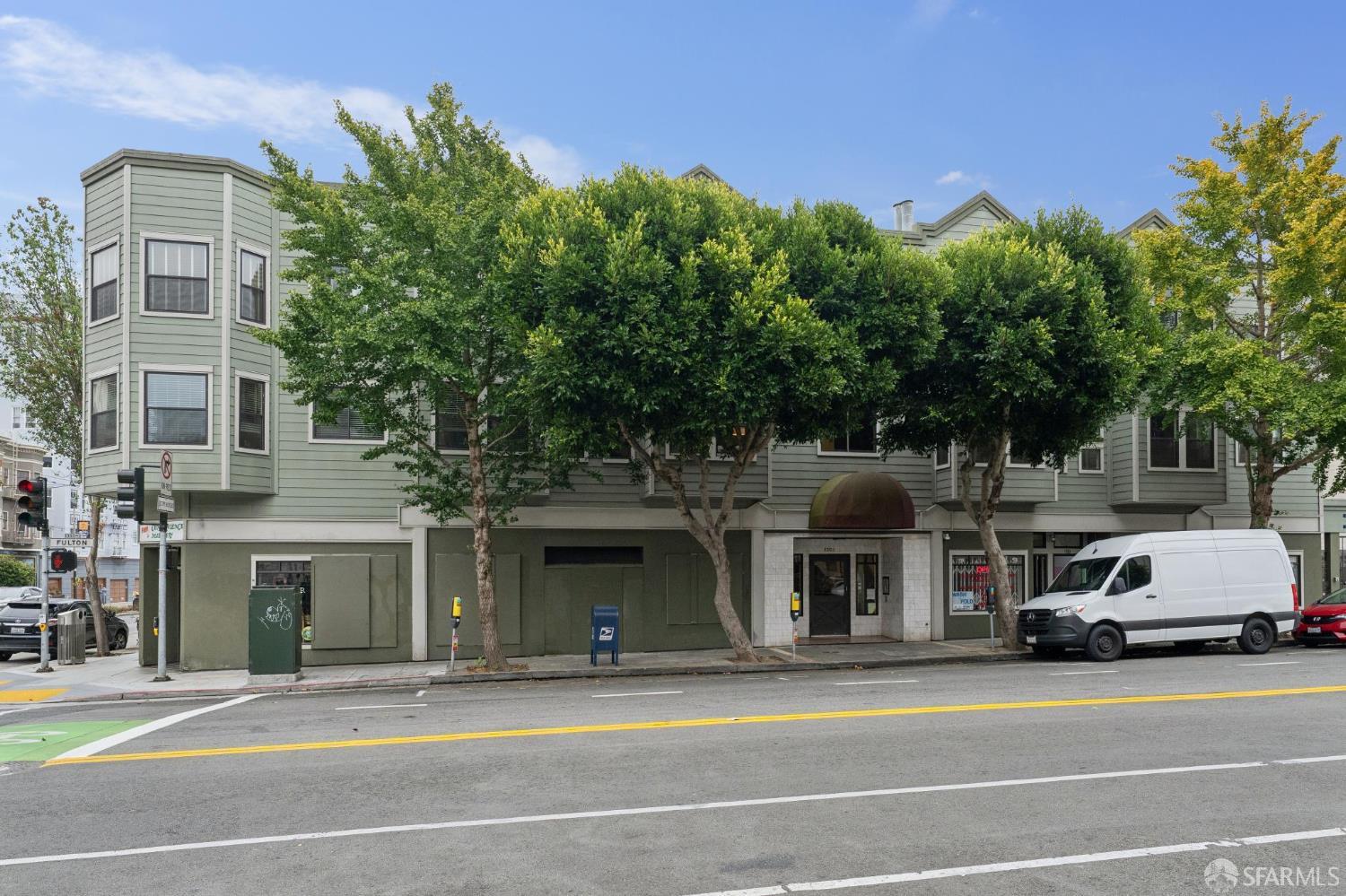 1301 Fulton Street # 203