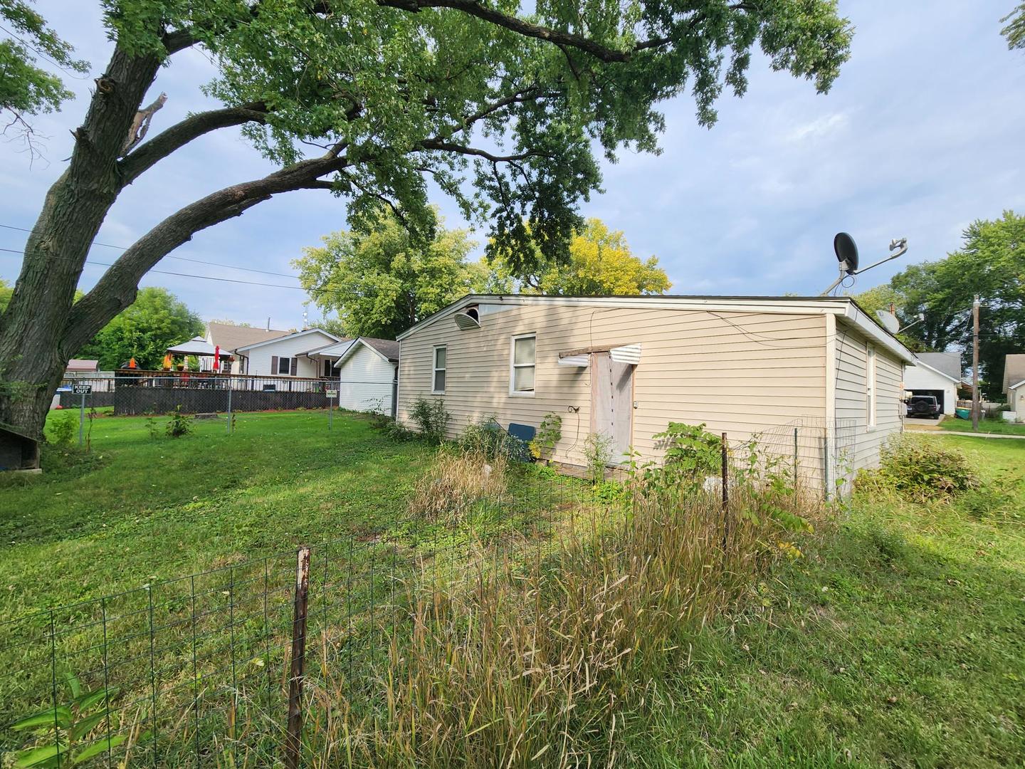 119 Atwood Avenue