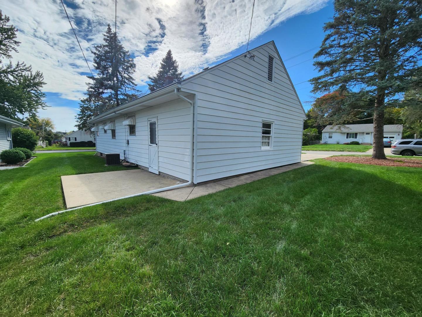 322 Hunter Avenue