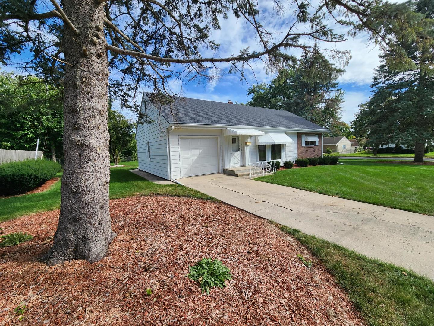 322 Hunter Avenue