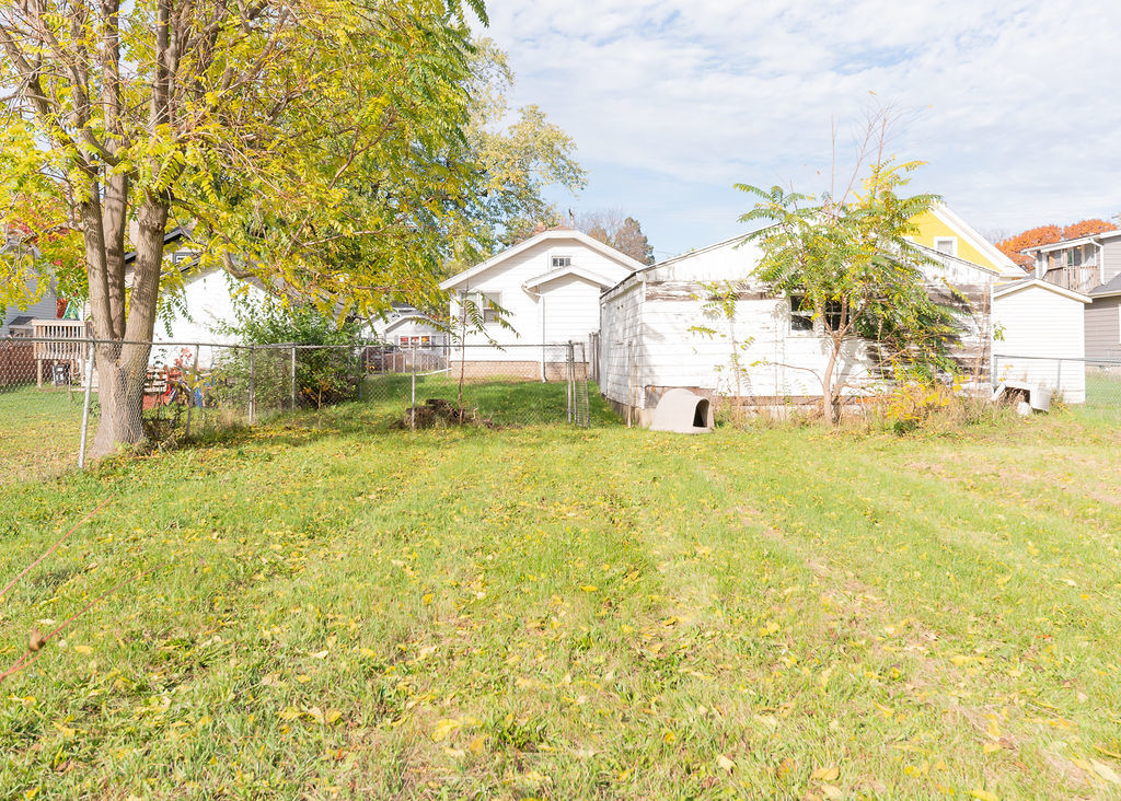 605 Lawn Drive