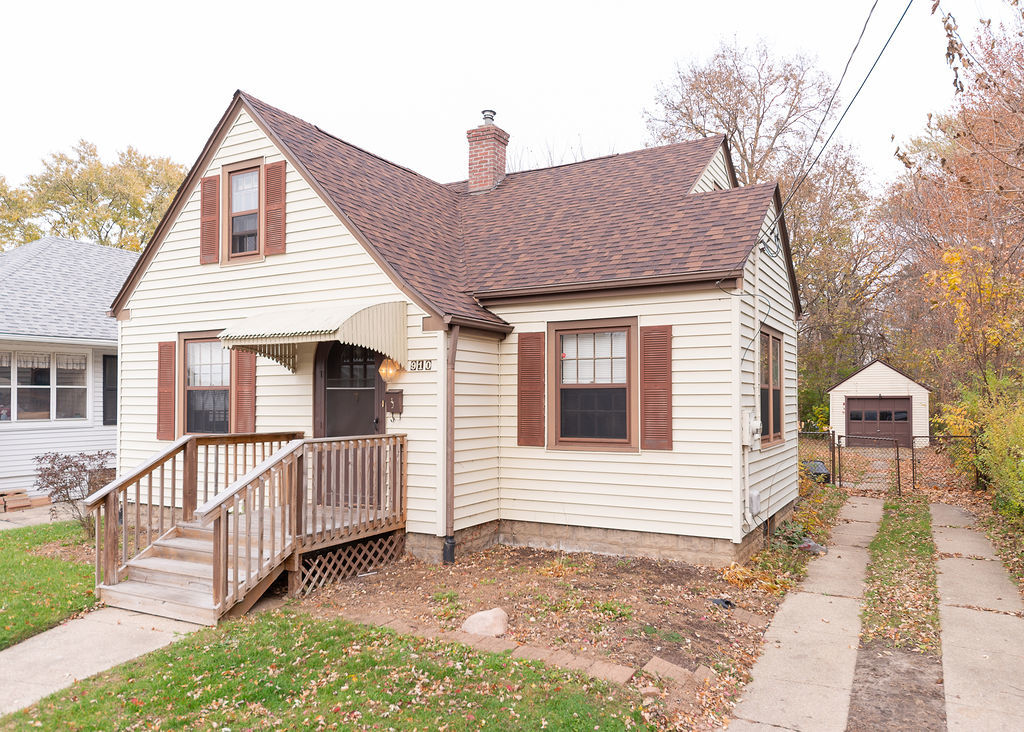 910 19th Street