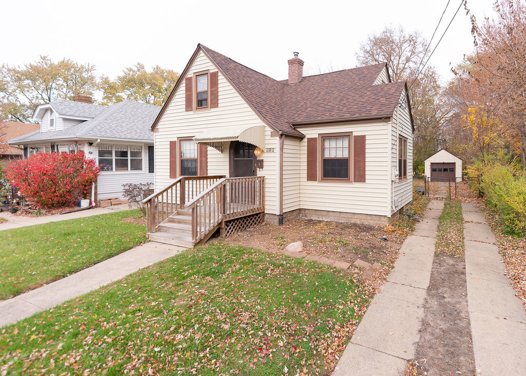 910 19th Street