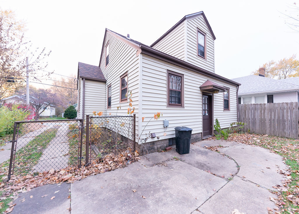 910 19th Street