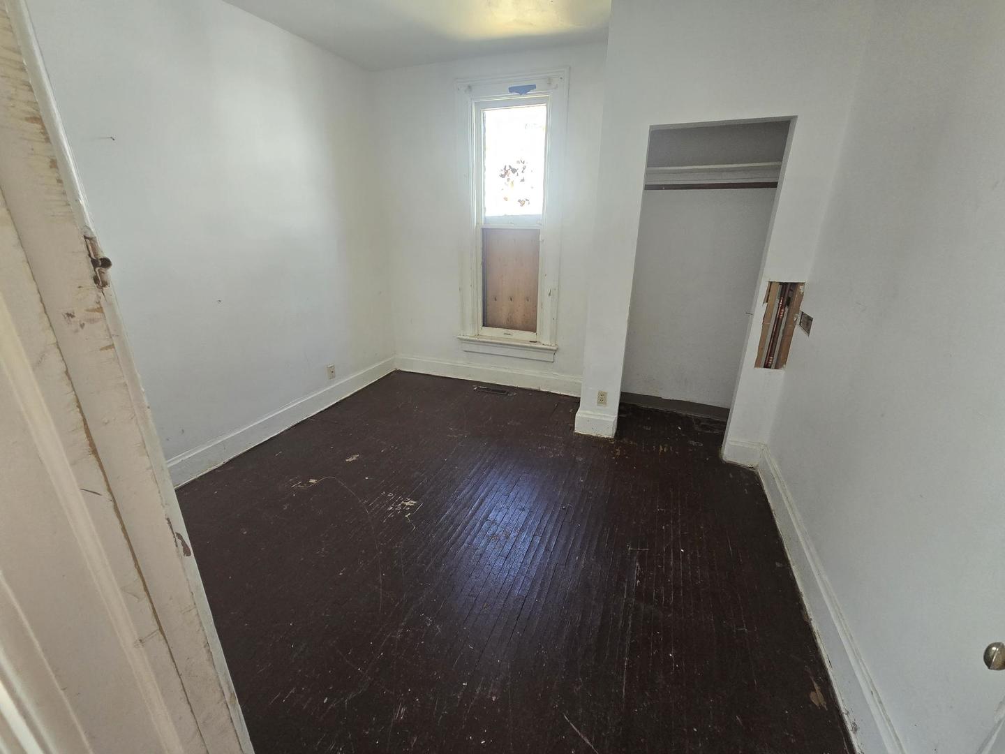 836 N Court Street